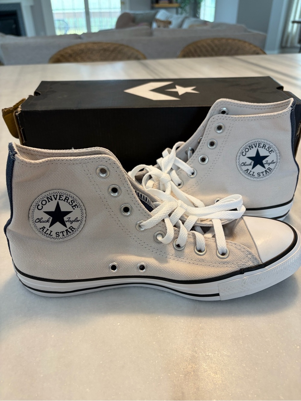 Converse Chuck Taylor All Star High Top Sneakers - Pale putty/ Navy